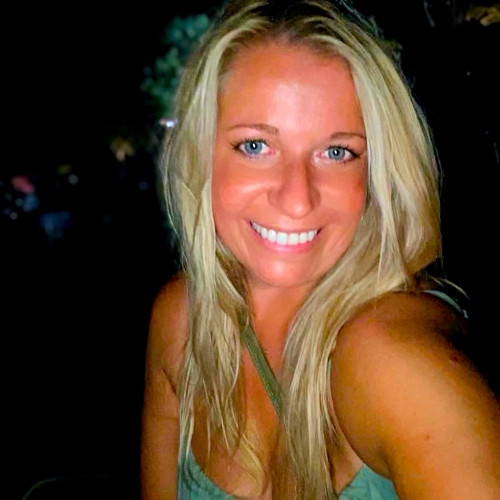 Meet your Posher, Magda